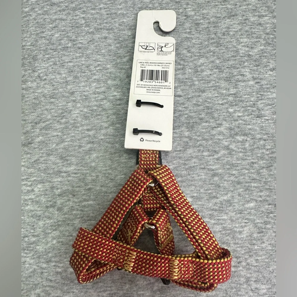 Step in Dog Harness Small 10 - 14 inch LAKE & TRAIL NWT